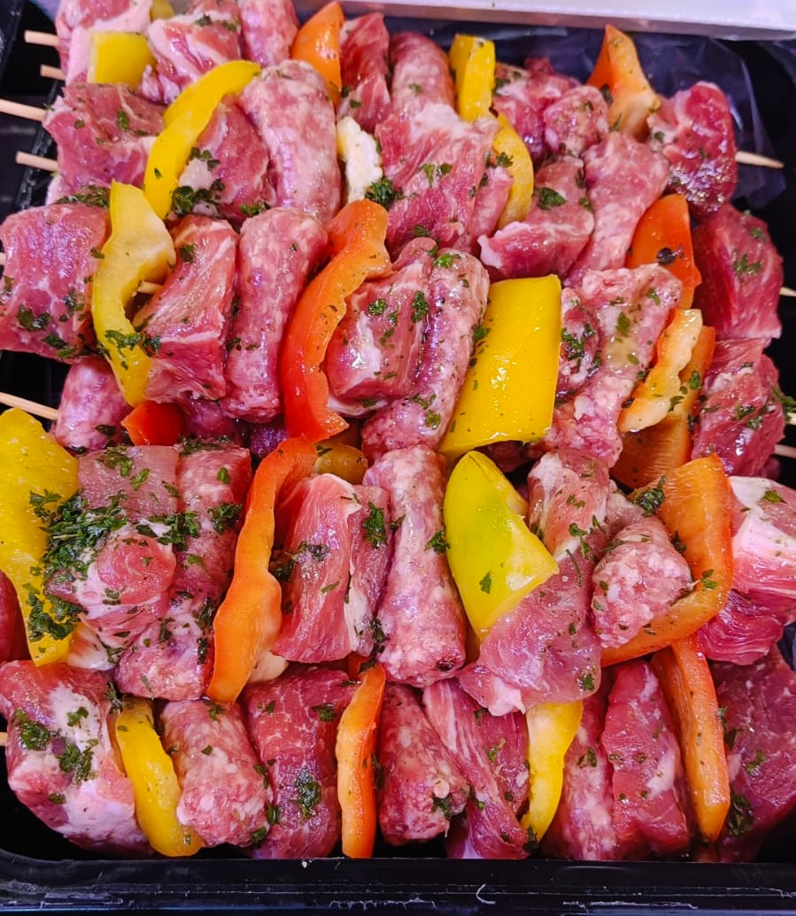 Spiedini Di Suino ( Lonza / Capocollo / Peperoni ) 500 GR